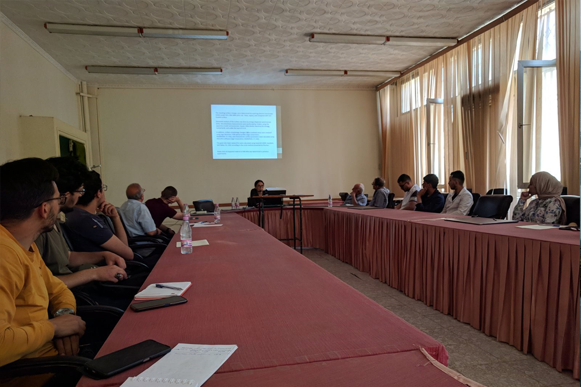 У оквиру Еразмус+ пројекта Мобилност наставника др Сања Петронић посетила је Алжир и Универзитет Батна 2